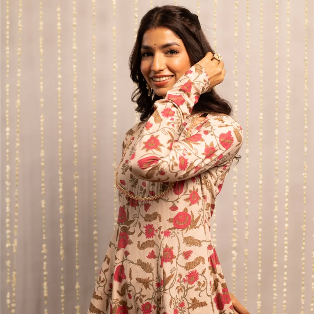 Women's Beige Pure Cotton Flared Kurta with Pant and Dupatta