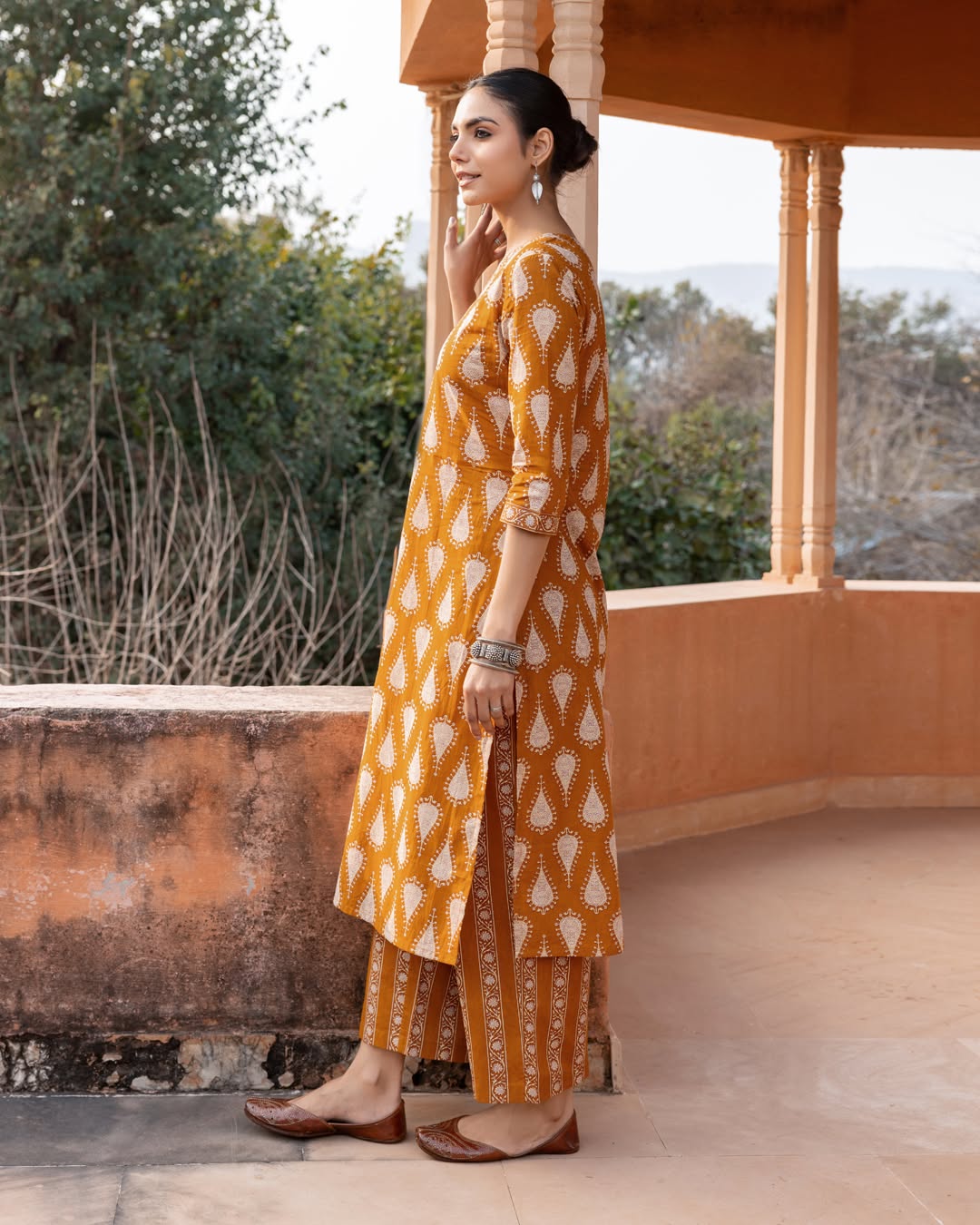 Women's Mustard Cotton Printed Straight-Cut Kurta Set