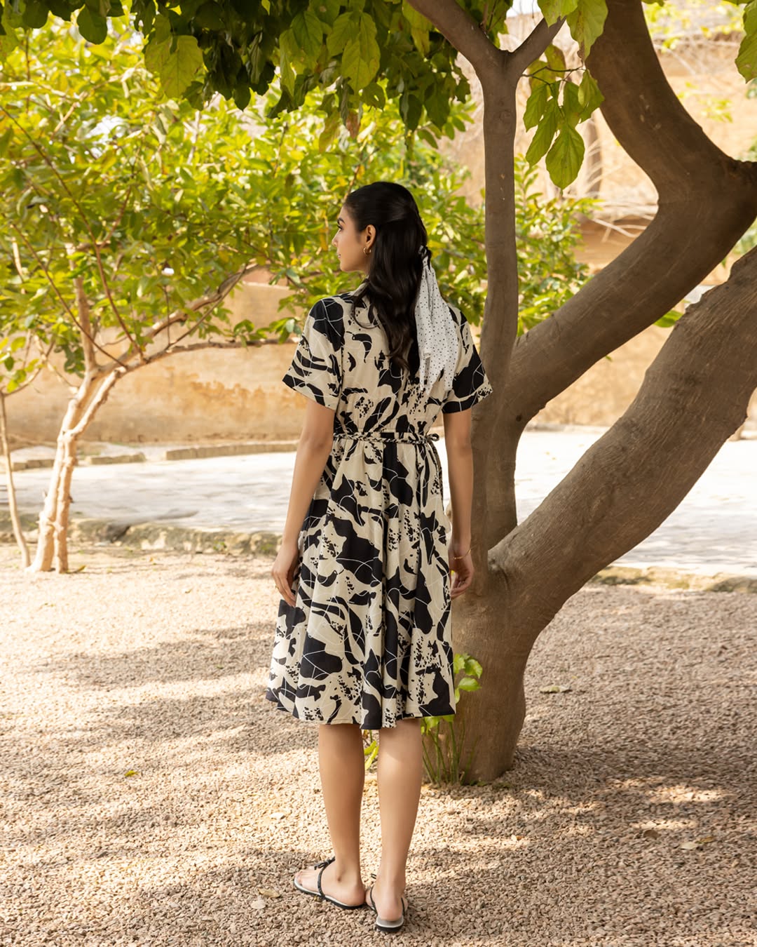Women's Black Abstract Print Cotton Midi Dress