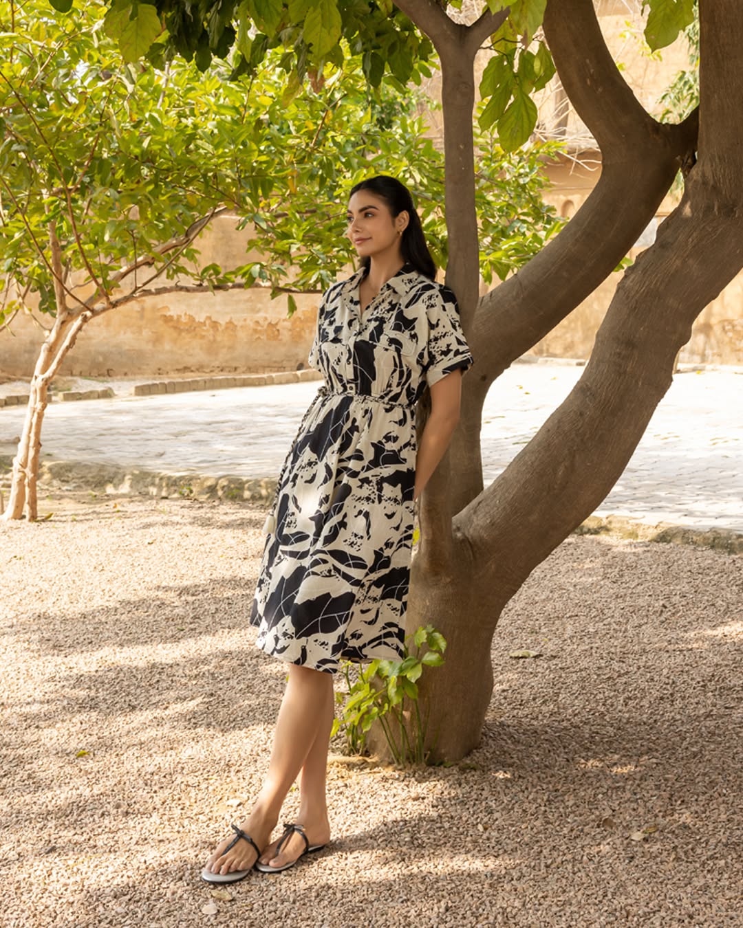 Women's Black Abstract Print Cotton Midi Dress