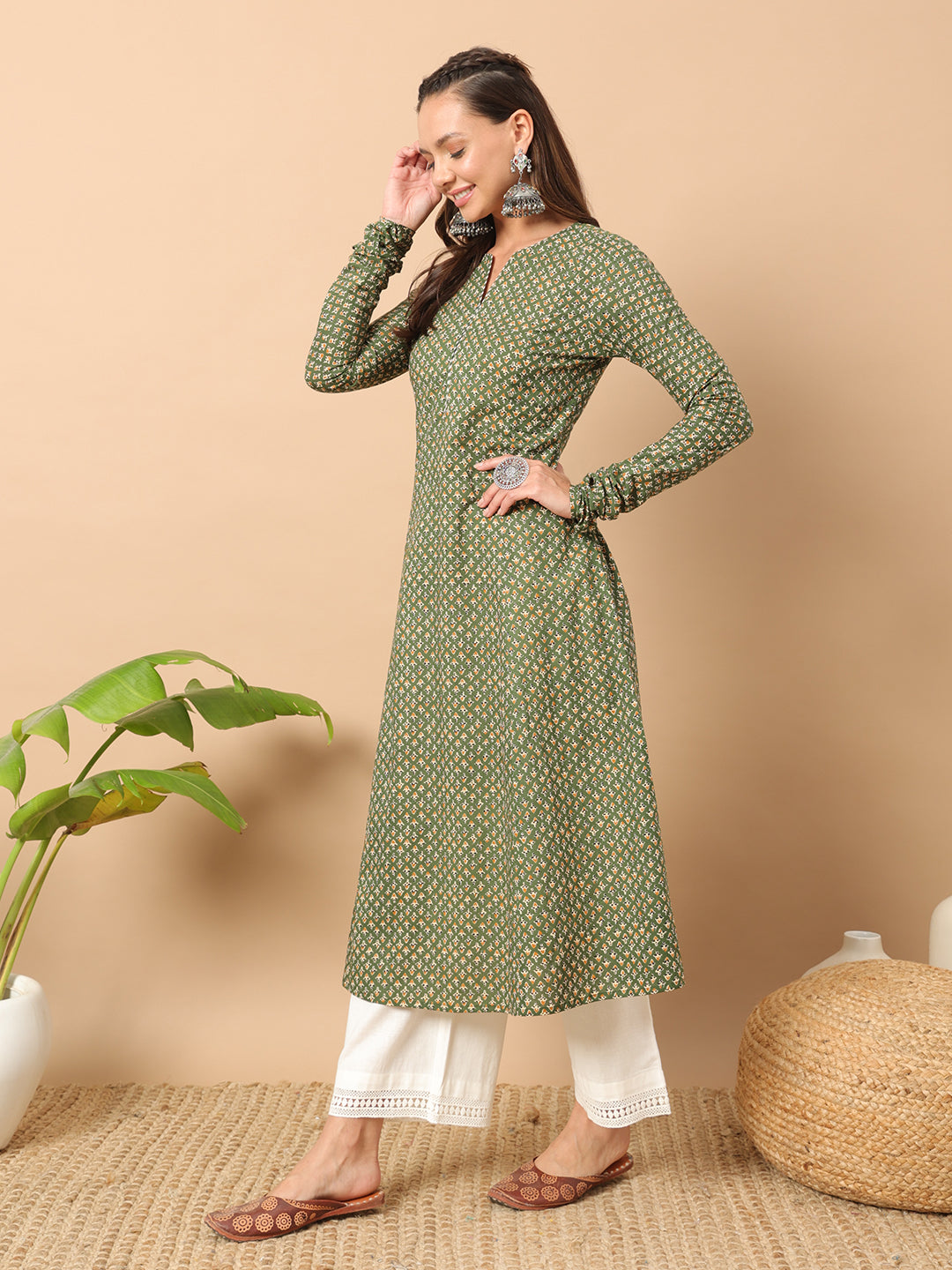 Women's A-Line Kurta in Green Cotton with Floral Design