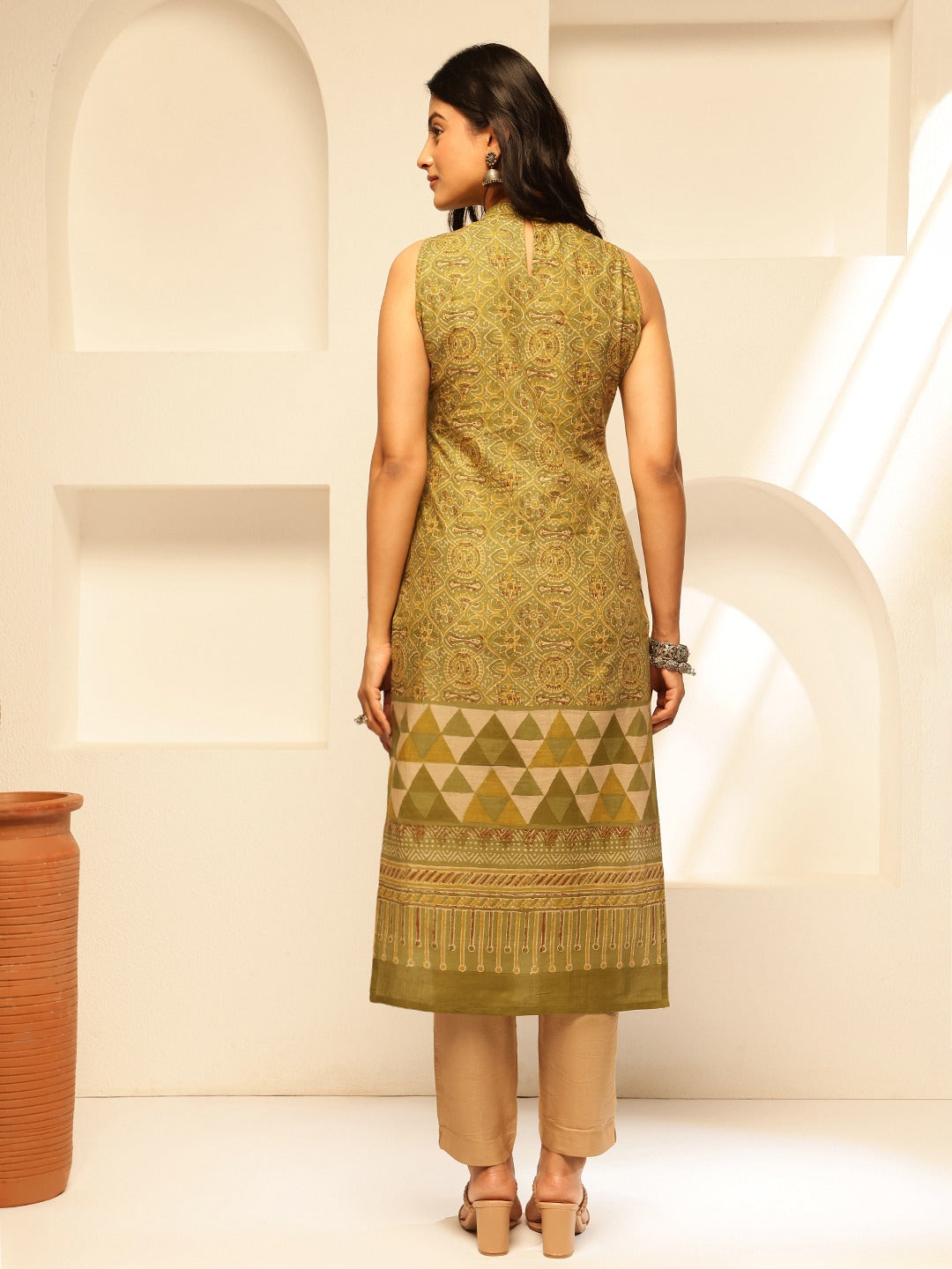 Mehndi Green Geometric Printed Straight Cotton Kurta