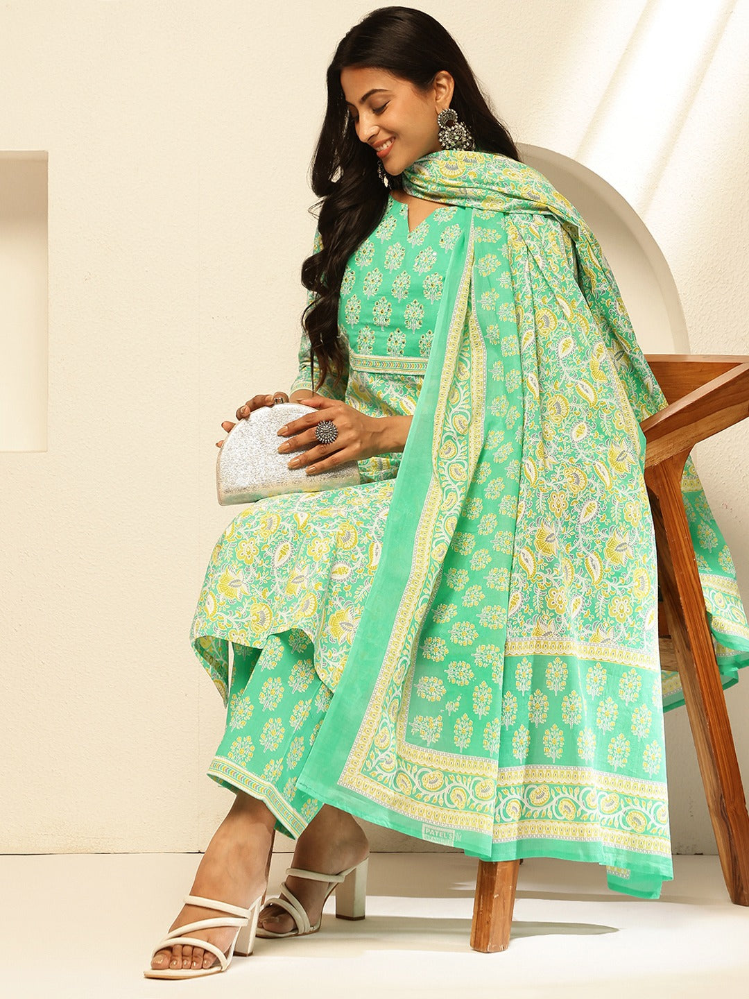 Stylish Neon Green Ethnic kurta set For Women