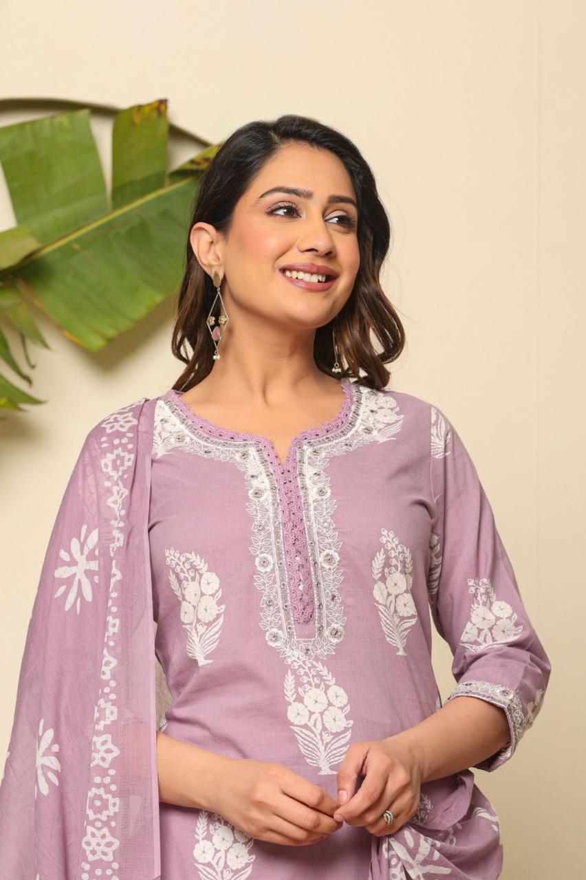 Beautiful Light Purple Printed Cotton Dress with Dupatta & Plaza Pure Cotton Comfort