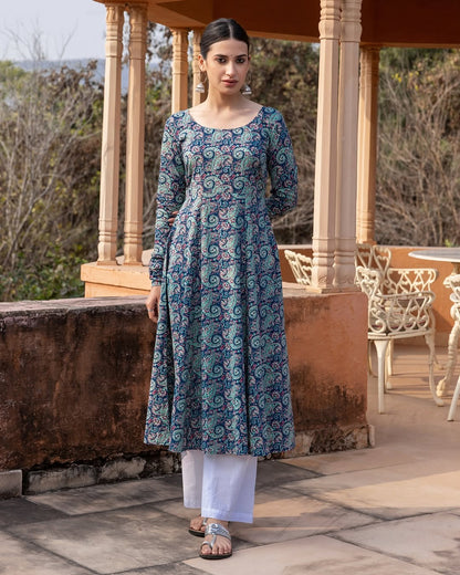 Women's Blue Paisley Printed Cotton Anarkali Kurta