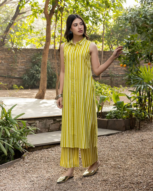 Women's yellow Cotton Straight-cut Kurta Set