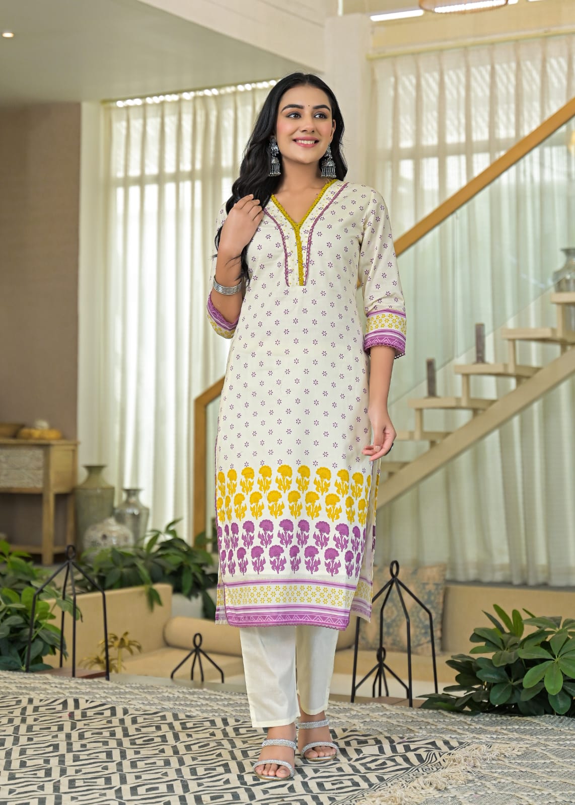 Women's Mull cotton White Straight Kurta with Pent and Dupatta