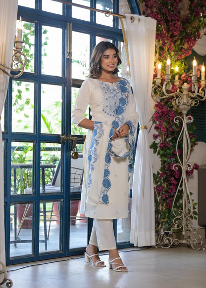 Elegant White Cotton Kurta With Inner with Pent & Beautiful Border cut Dupatta