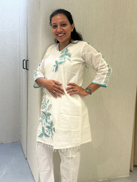 Women's White With  embroidery Work Straight-Cut Cord Set