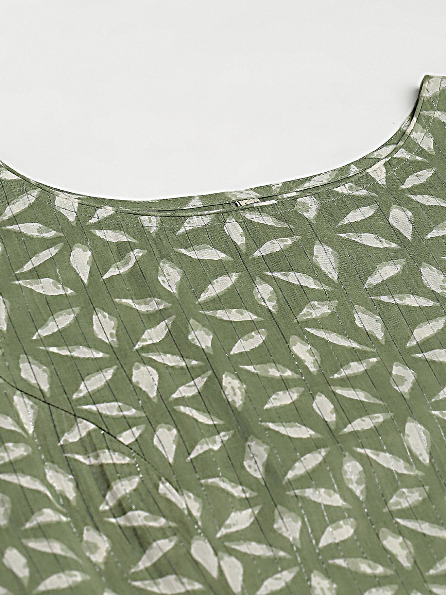 Pastel Green Geometric Print Kurta Set with Organza Dupatta