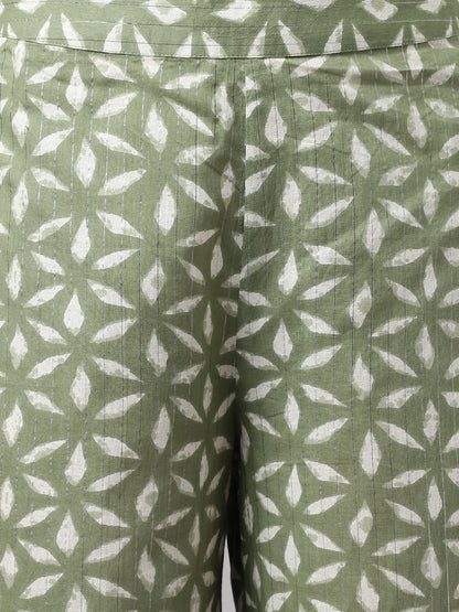 Pastel Green Geometric Print Kurta Set with Organza Dupatta